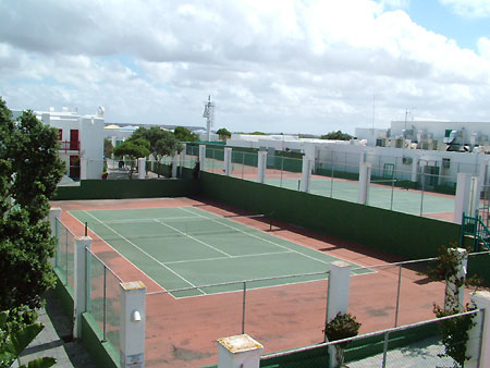 Club Mykonos facilities